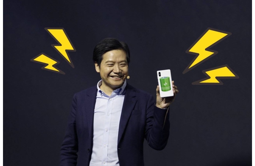 小米忽然發(fā)布隔空充電技能，手機今后告別續(xù)航焦急了？