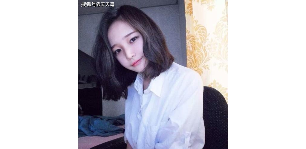 搞笑GIF段子：說(shuō)了多少次，上班時(shí)間不要玩手機(jī)