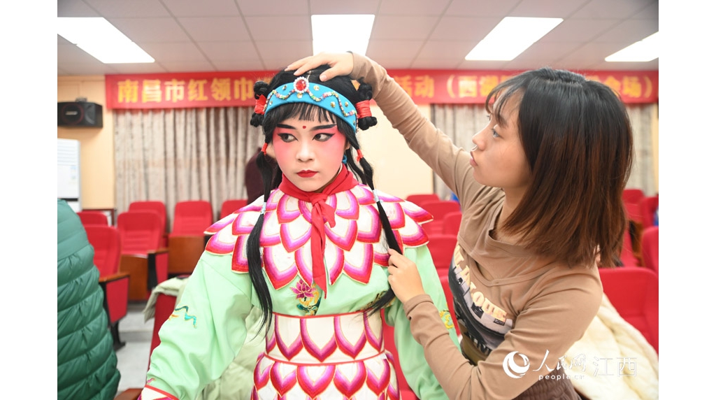 江西南昌：弘揚傳統(tǒng)經(jīng)典 傳承贛劇文化